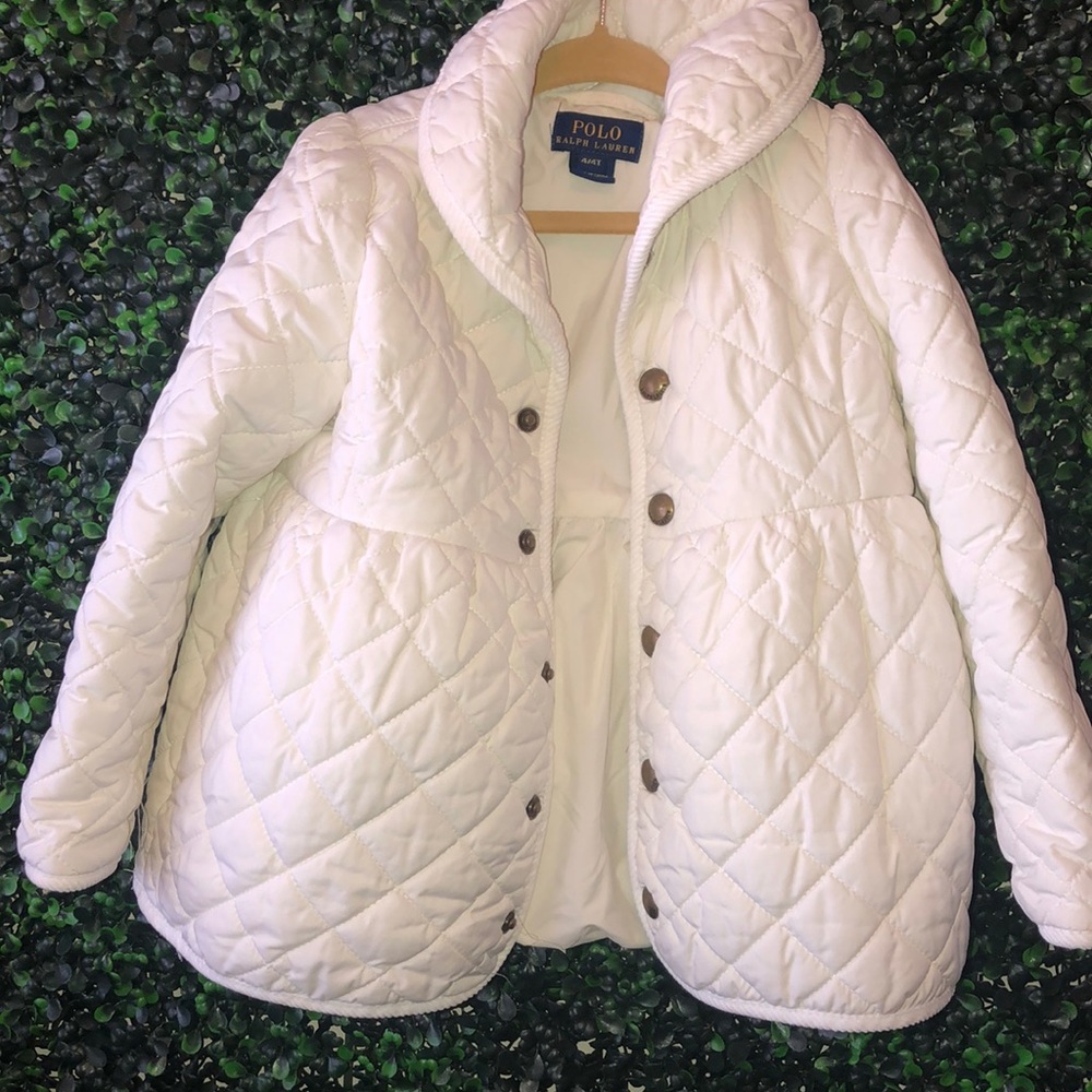 Cute Cream Puffer